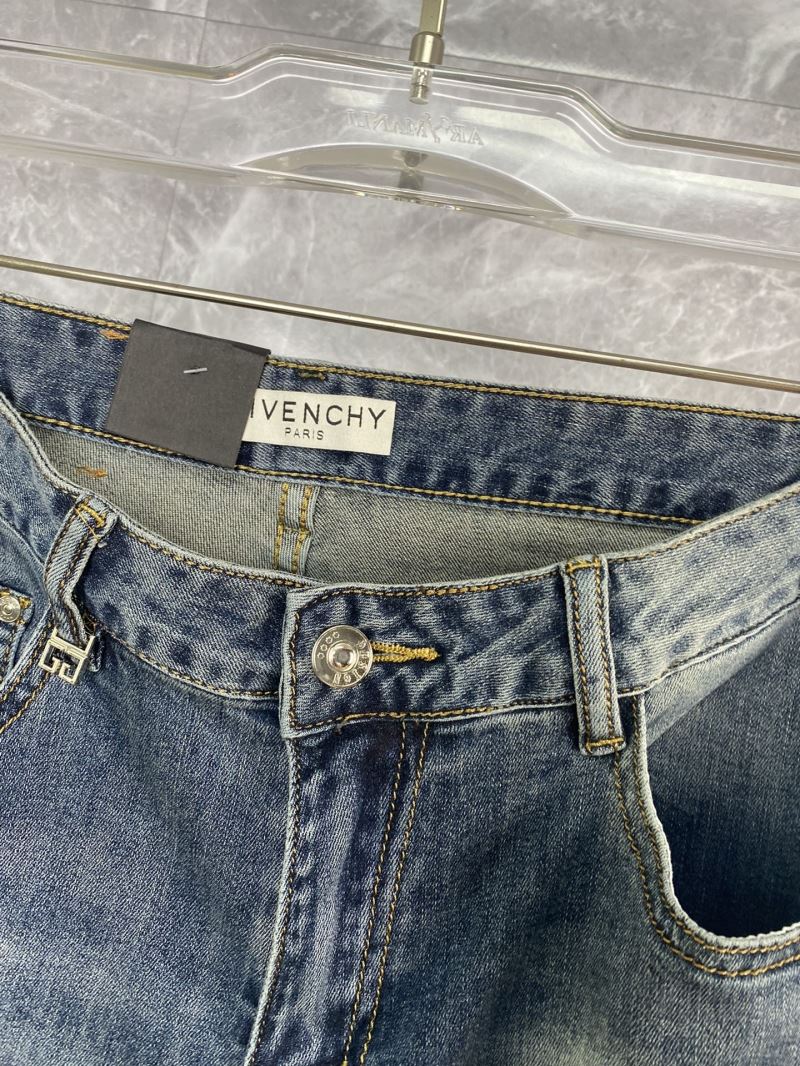 Givenchy Jeans